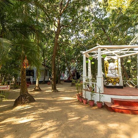 Feather Touch Hotels And Resorts パロレム エクステリア 写真