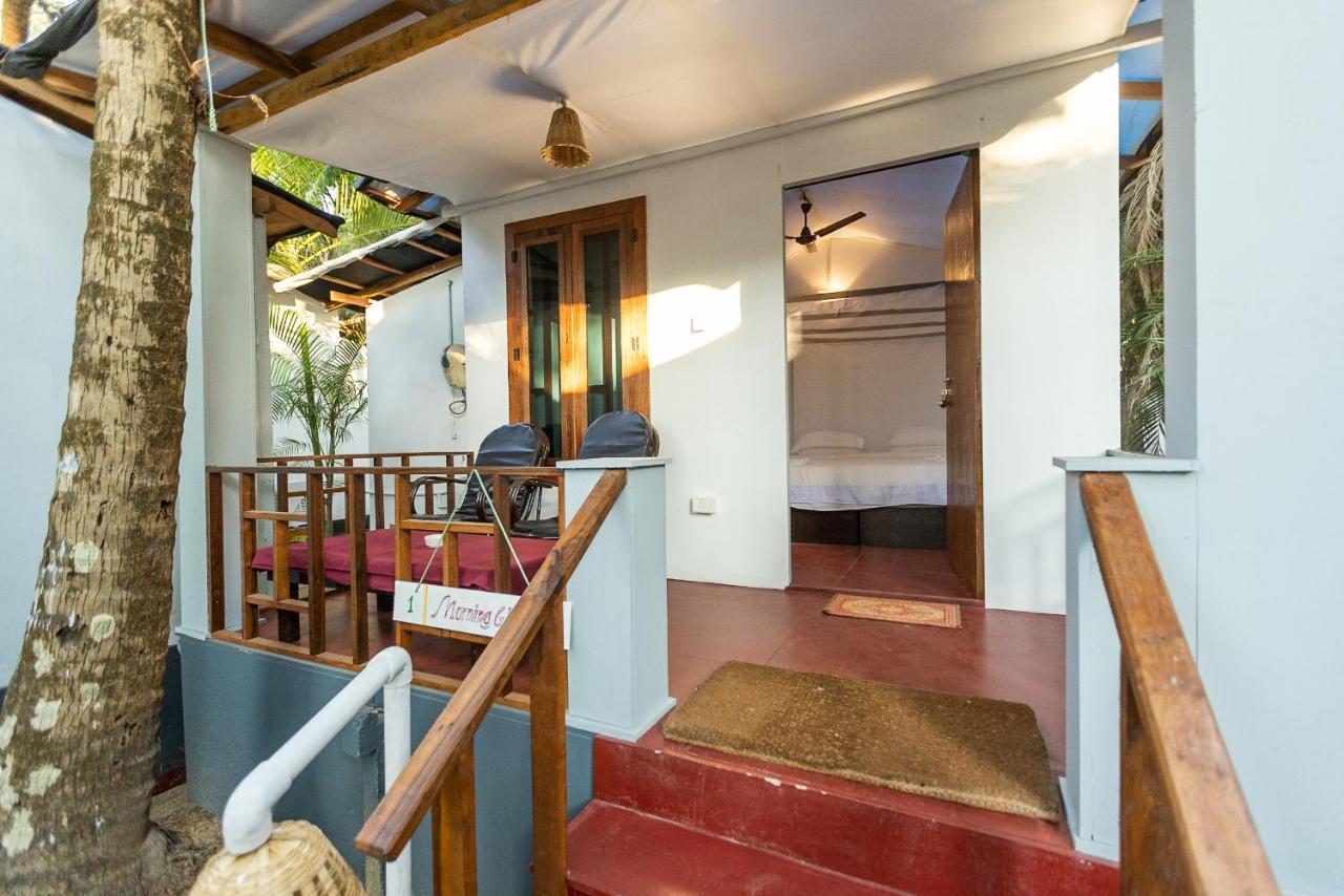 Feather Touch Hotels And Resorts パロレム エクステリア 写真