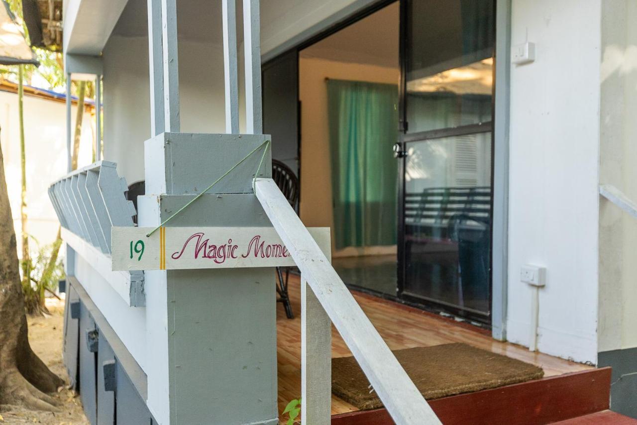 Feather Touch Hotels And Resorts パロレム エクステリア 写真